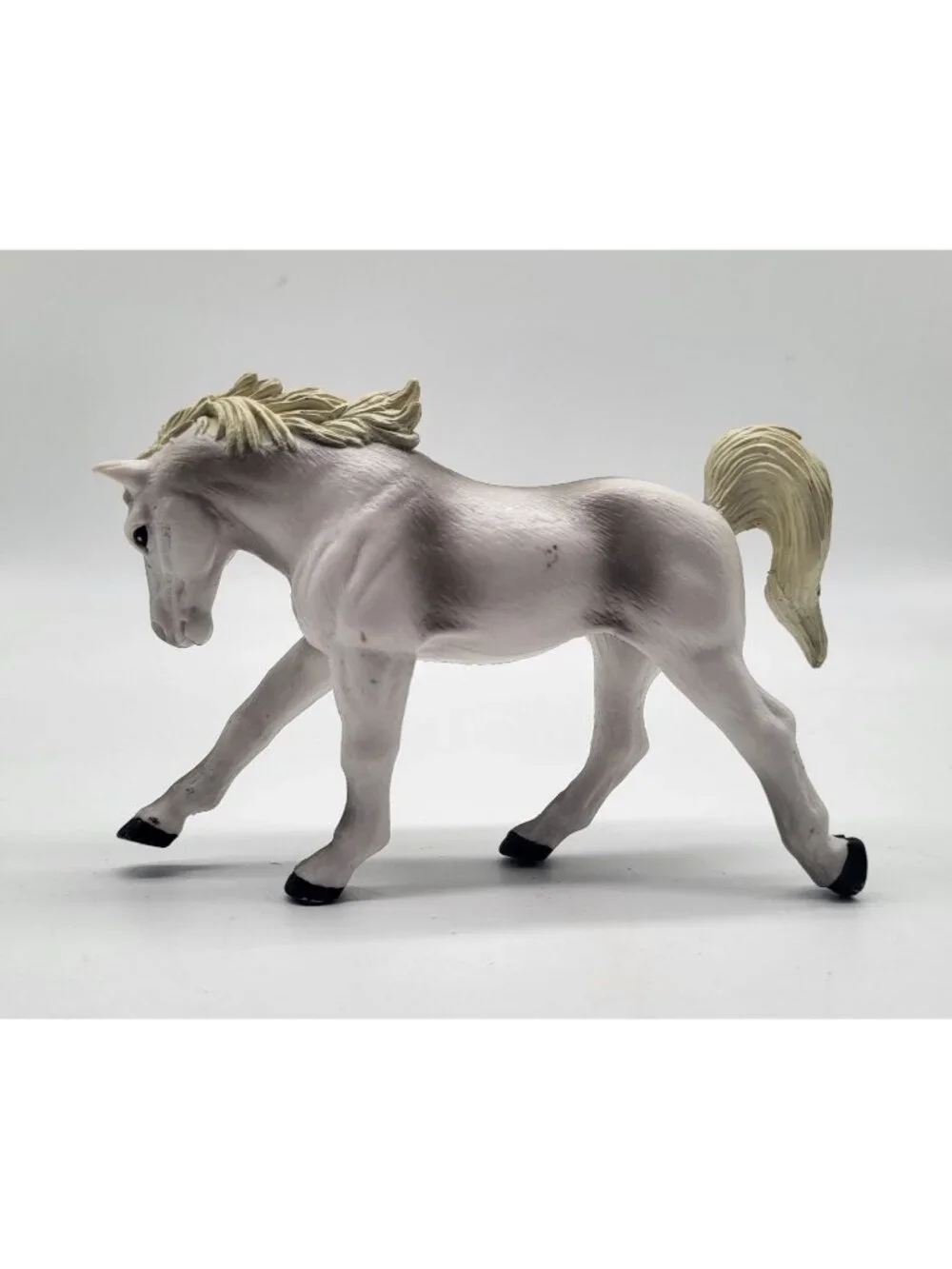 Blip Toys Galloping Mare White Horse Toy 2019 Animal Planet Figurine